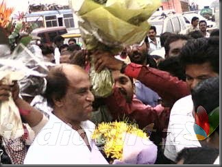 07 ‘Endhiran’ Celebrates Rajini Birthday