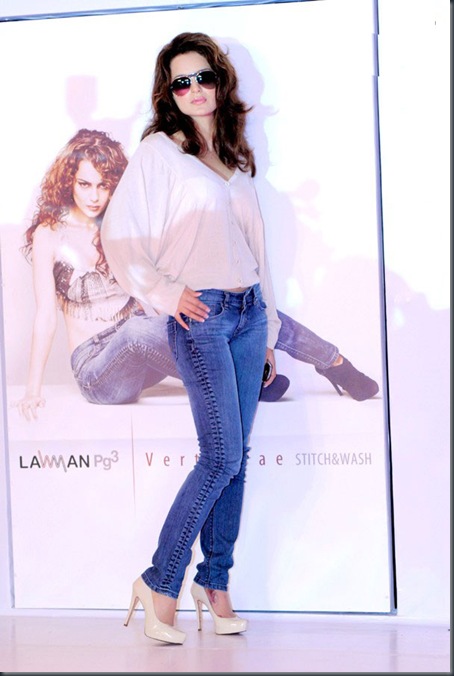 Kangna-Ranaut-as-Brand-Ambassador-for-Denim-Lawman-Jeans-7