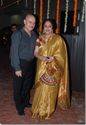 Anupam Kher with wife Kiron Kher Shilpa Shetty Raj Kundra’s  Diwali bash