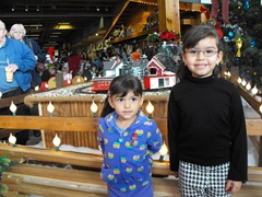 [Bass Pro Shop 09 045[2].jpg]