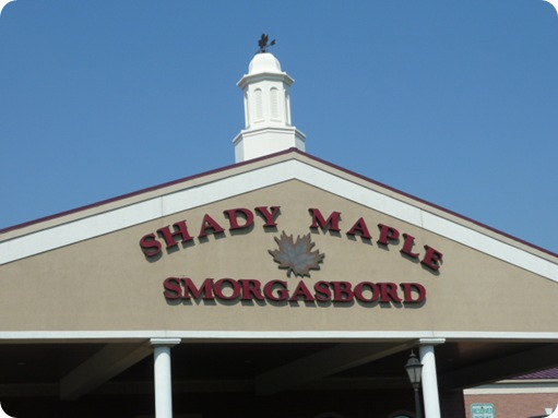 Shady Maple Smorgasbord 076