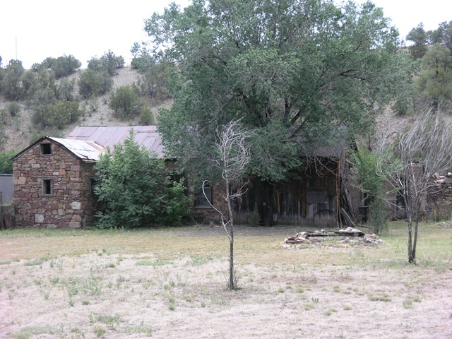 [P7045478[2].jpg]