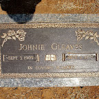 Johnie Gleaves 3 Sep 1909 - 6 Jul 1997