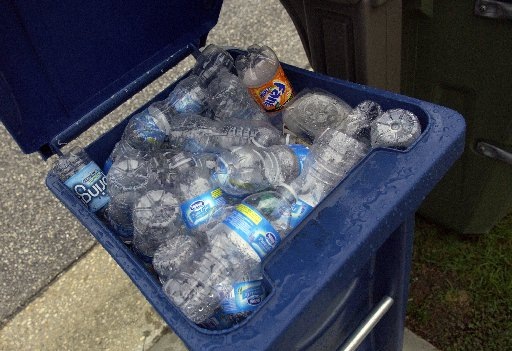 [blue-bin-is-full[1].jpg]