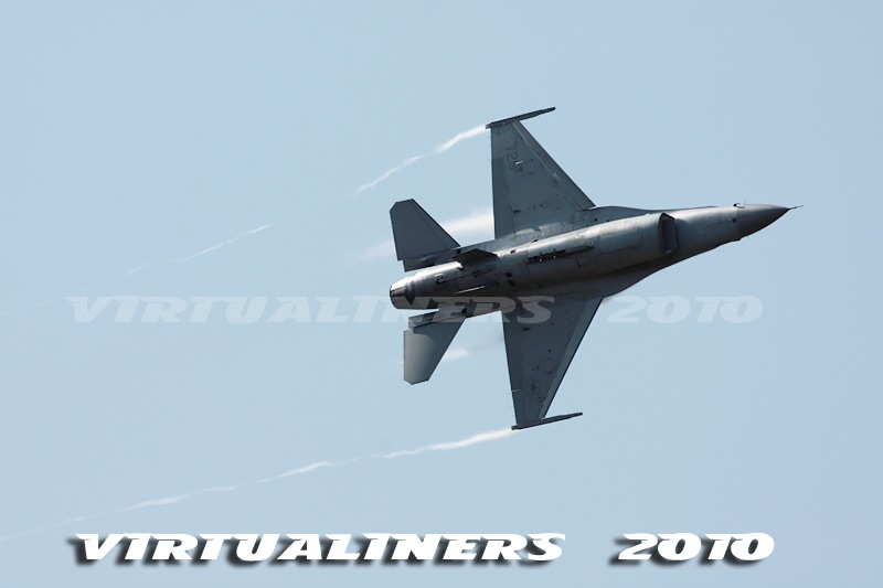 [Pre-FIDAE-2010_0002-050[2].jpg]