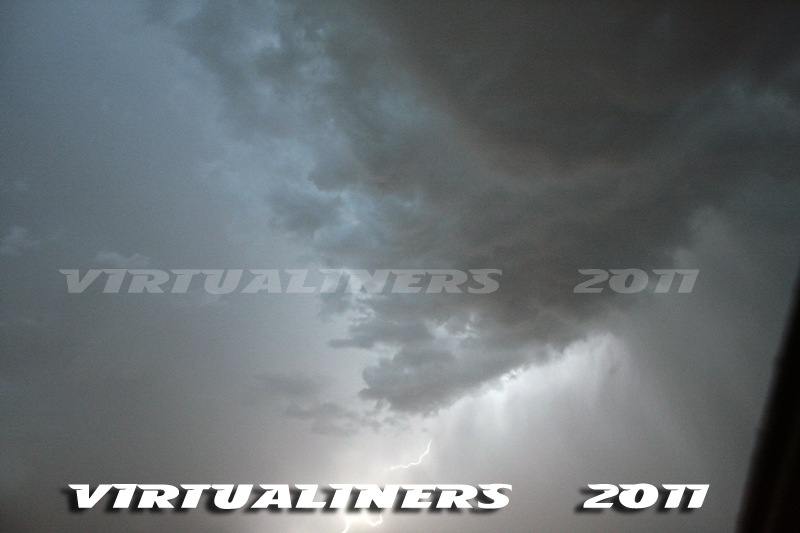 [SCEL_V240C_0059-Thunder[2].jpg]