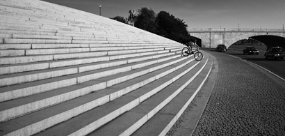 Urban Mountain Biking at the Lincoln