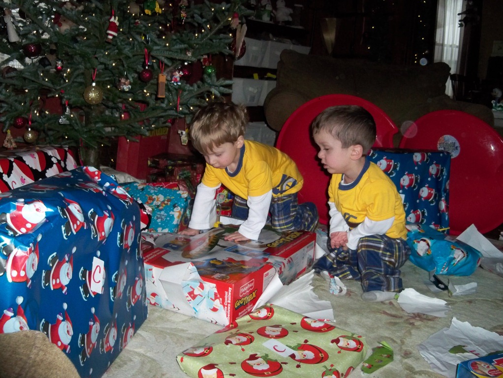 [Christmas-2010-0113.jpg]