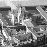 Restitució infogràfica de la Catedral dins l'antiga plaça sacra pagana (Digivisión). text 2-2.jpg
