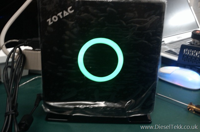 [DieselTekk.co.uk Zotac ZBOX HD-ADO01 - Unboxing Image (28)[2].jpg]