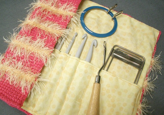 [Hook_case_open7.jpg]