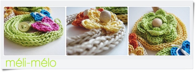 crocheted_necklace_bracelet_bookmark
