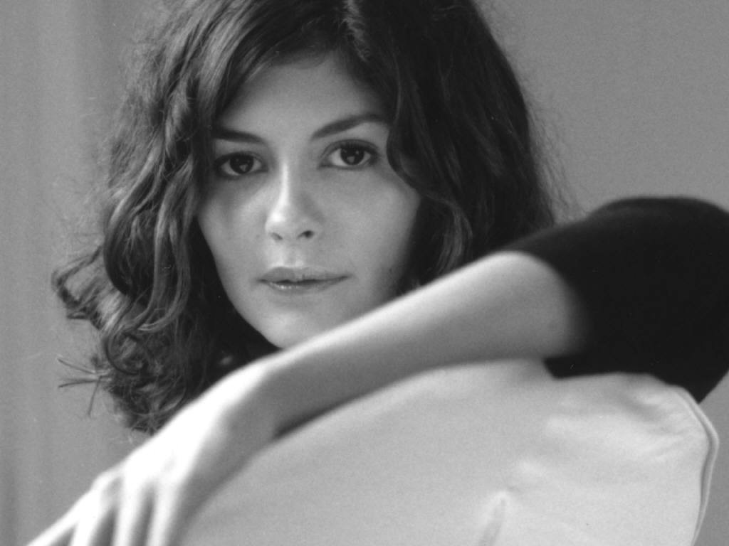 [Audrey Tautou 12 1024x768 Hollywood Celebrity Pictures[2].jpg]