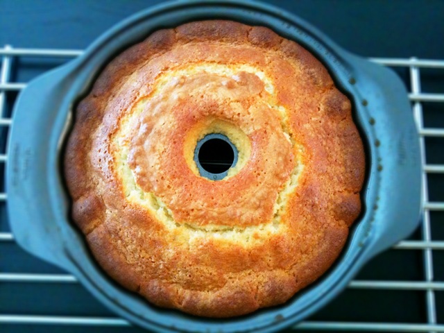 [20100913PoundCake0442.jpg]