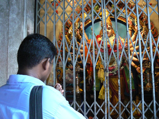 [Maurice01-1st Prize-Locked Prayer[7].jpg]