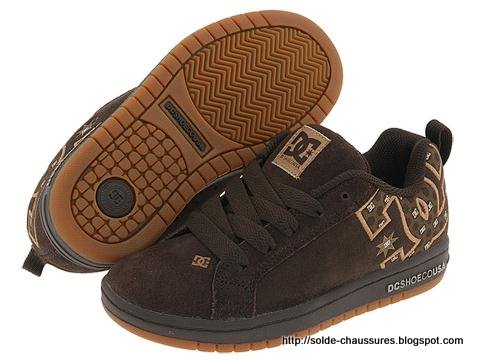 Solde chaussures:LOGO600224
