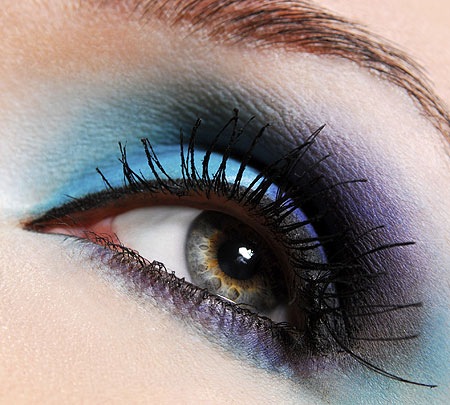[maquillaje-de-ojos[4].jpg]