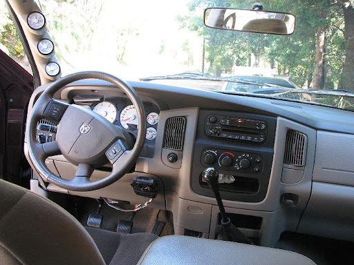 dodge16.JPG