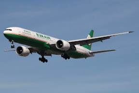 Boeing 777 EVA Air