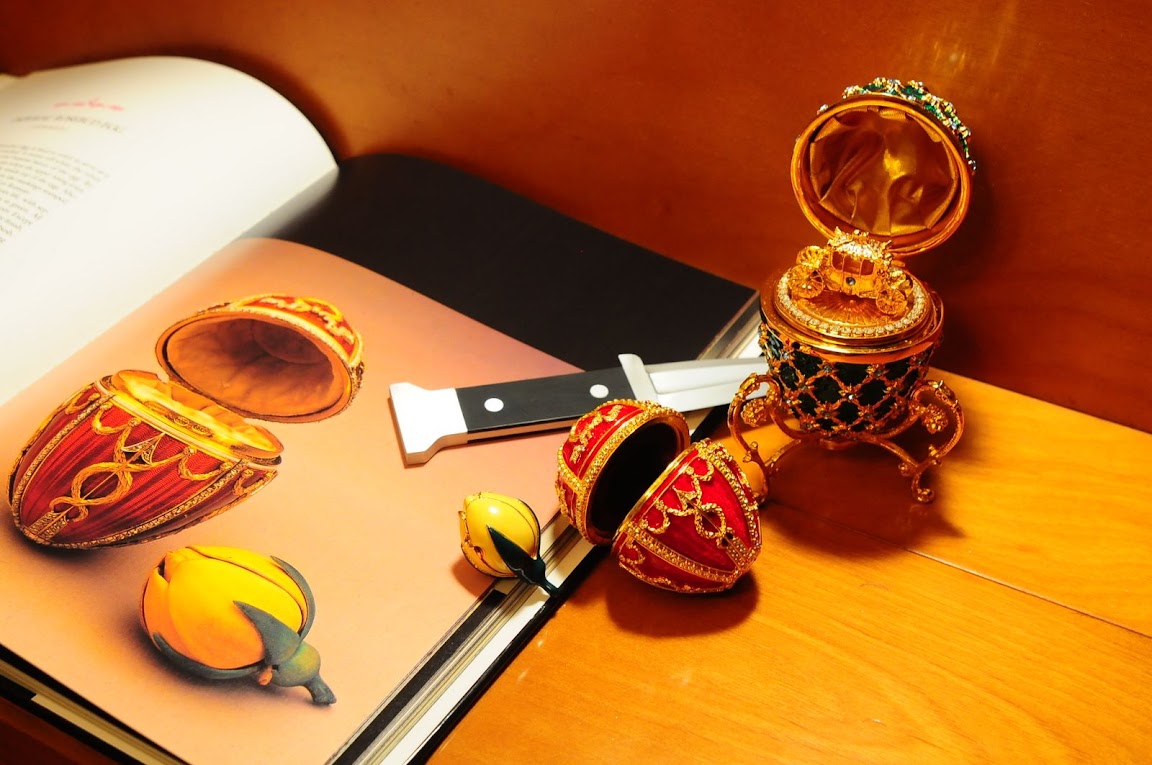 For Sale Octopussy Faberge Egg Page 1 James Bond Memorabilia 