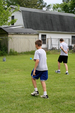 [May 2011 part 1 032-2[4].jpg]