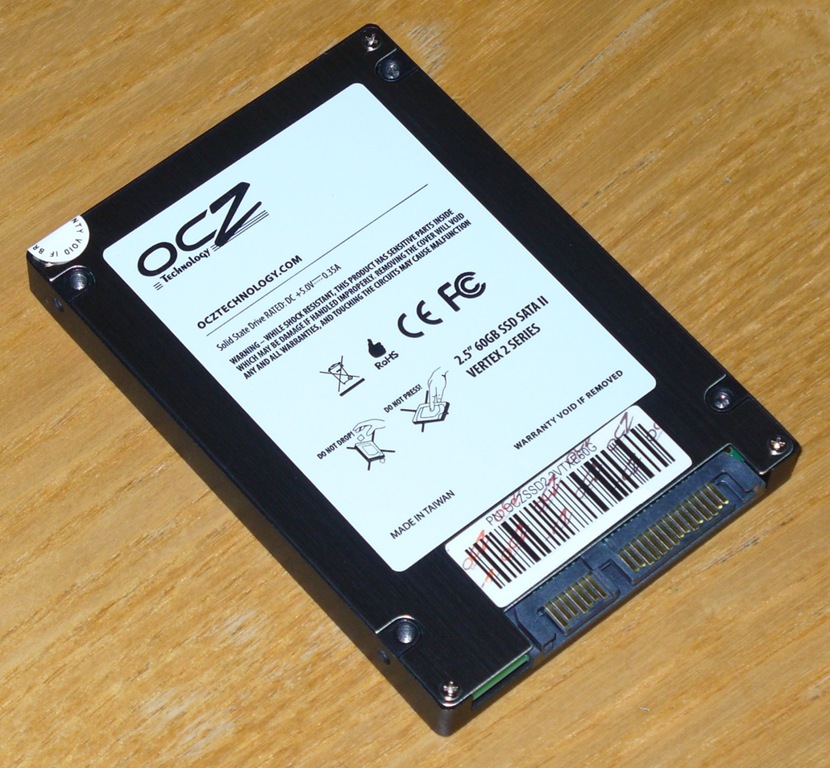 [OCZ Vertex 2 - retro[5].jpg]