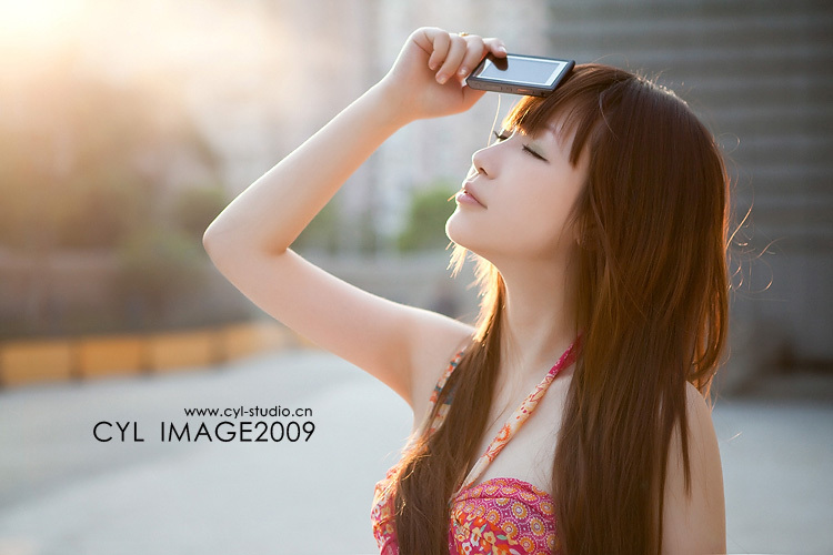 รูปภาพ พรีเซ็นเตอร์ เซ็กซี่ ขาวสวยหมวยน่ารัก
