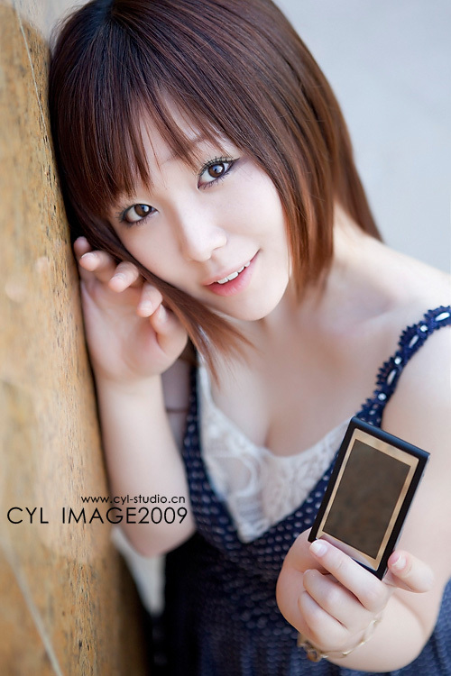 รูปภาพ พรีเซ็นเตอร์ เซ็กซี่ ขาวสวยหมวยน่ารัก