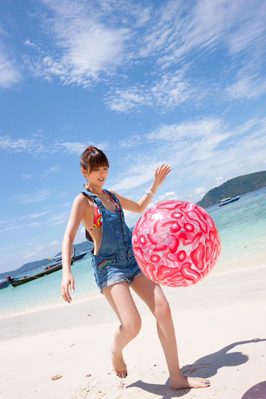 รูปภาพ สาวญี่ปุ่นสุดสวย Hirano Aya เที่ยวเมืองไทย สดใสที่ทะเลภูเก็ต