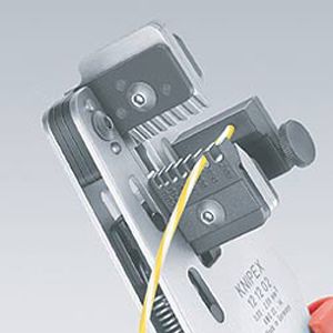 Knipex Universal Insulation Stripper