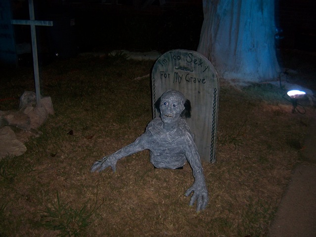 [Halloween thru Christmas 2008 311.jpg]