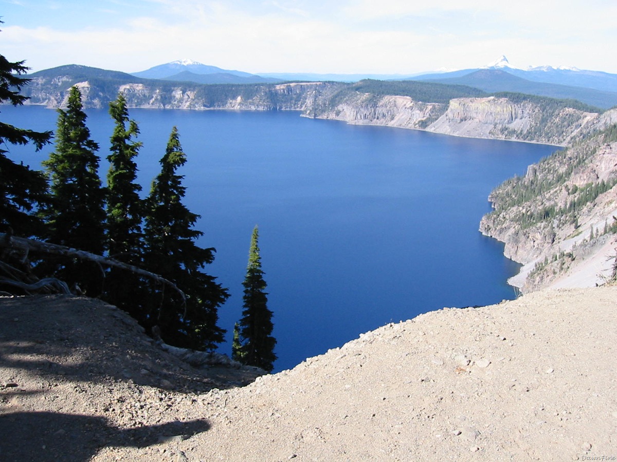 [Crater Lake 3.8[2].jpg]