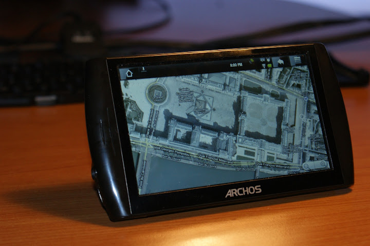 Archos 5 Internet Tablet with Google Maps