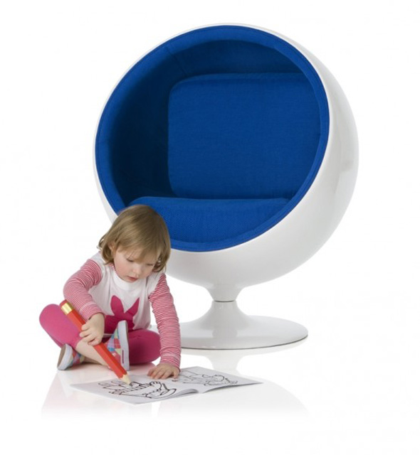Modern Iconic Kids Lounge Chair and Table Furniture Design Ideas Look Good and Stylish