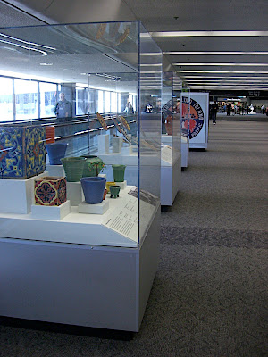 Side view, showing concourse