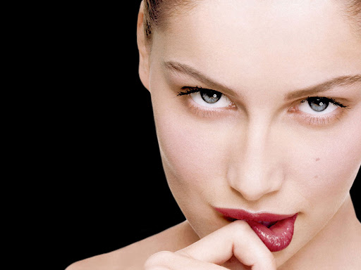 Laetitia Casta Wallpaper Laetitia Casta Wallpaper