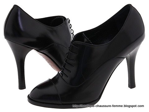 Boutique chaussure femme:femme-640566
