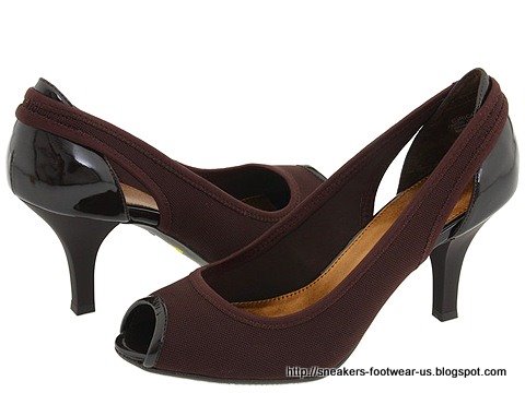 Suede footwear:K157496