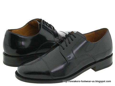Suede footwear:LW-157555