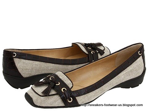Suede footwear:AB157619