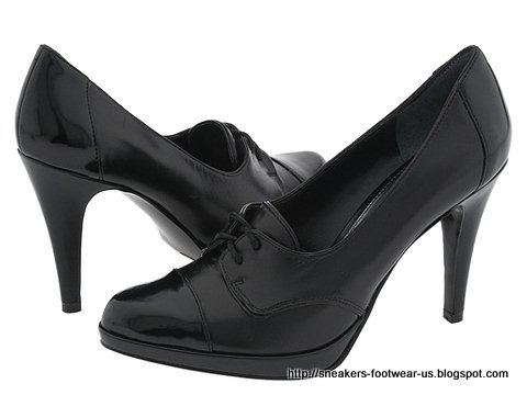 Suede footwear:W248-157790