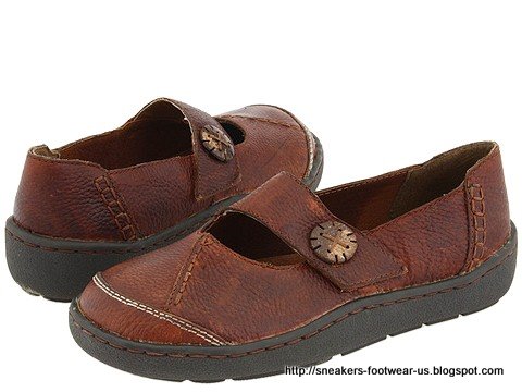 Suede footwear:footwear157894