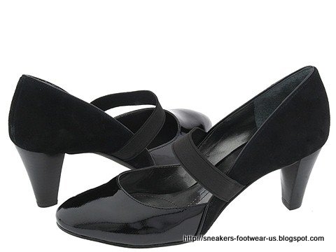 Suede footwear:suede-157922