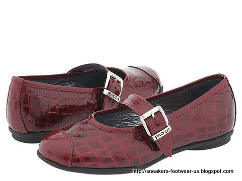 Suede footwear:footwear-158004