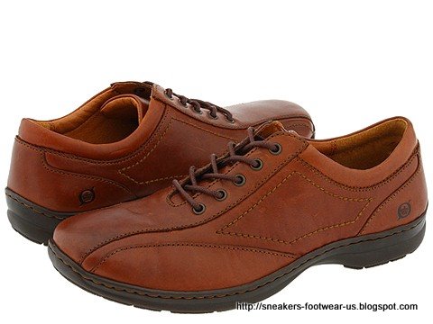 Suede footwear:suede-158228