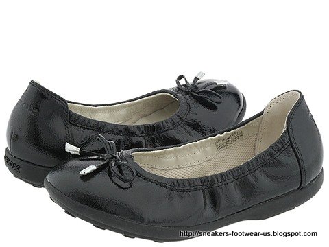 Suede footwear:suede-158063