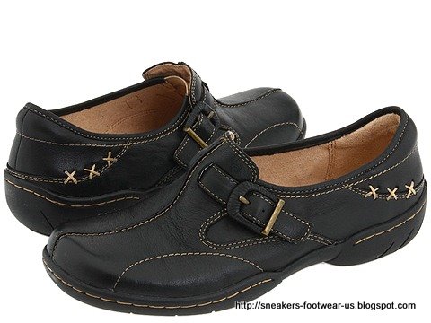 Suede footwear:footwear-158115
