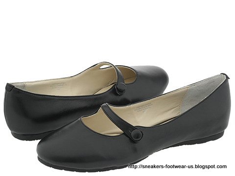 Suede footwear:footwear-158239