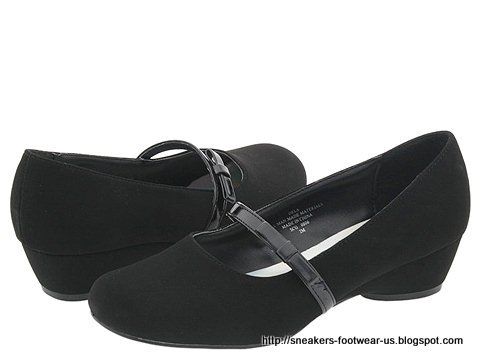 Suede footwear:suede-158167