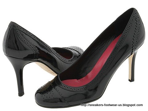 Suede footwear:footwear-158193